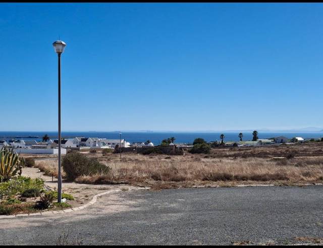 LAND FOR SALE IN HARBOUR LIGHTS